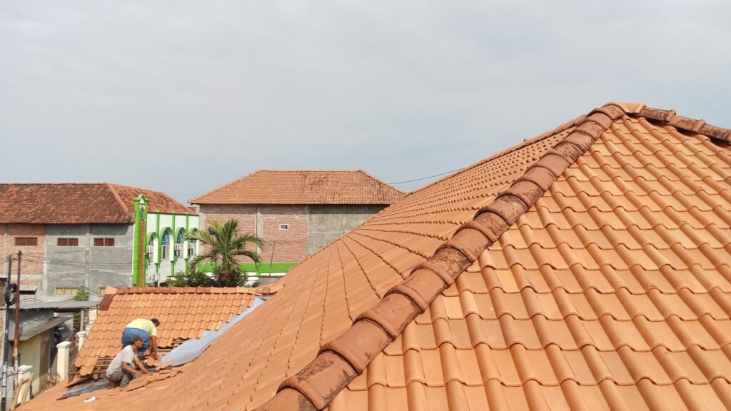 How Long Does a Tile Roof Last Without the Underlayment?